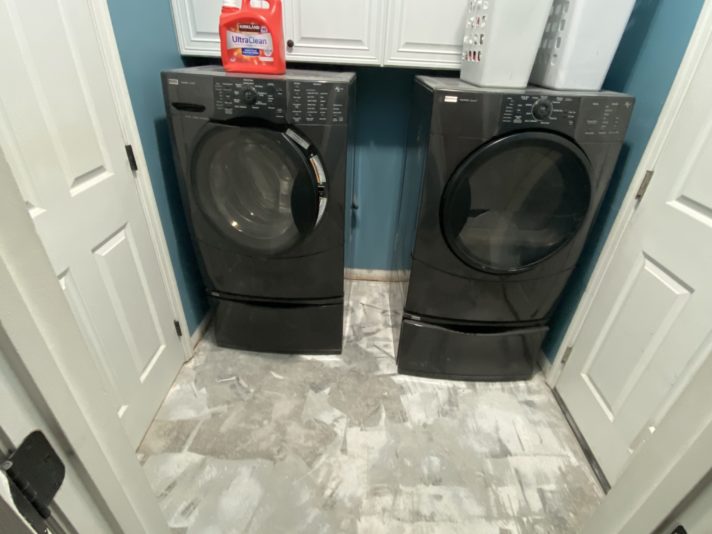 9EB01F05-4B0B-477C-873F-05C2F28598A8